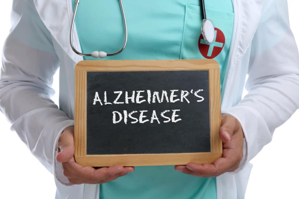 how is alzheimer's treated