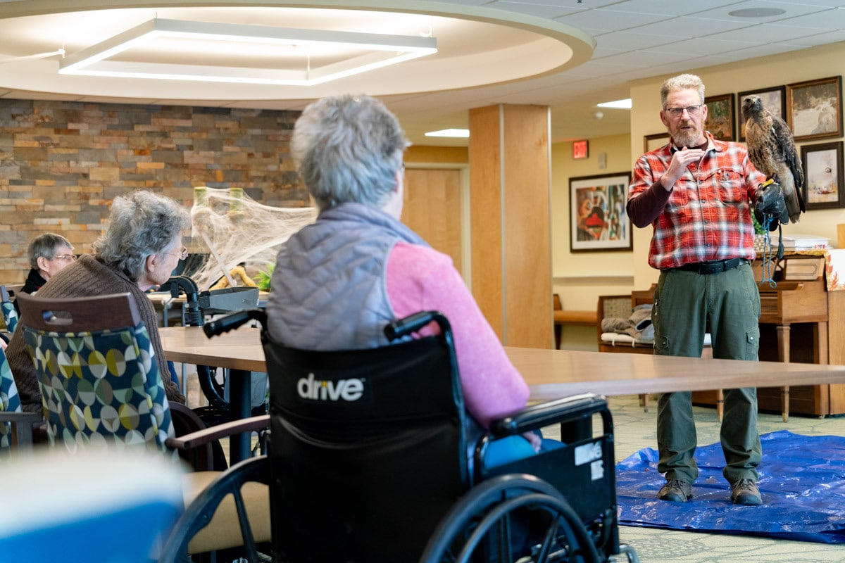 Baxter Senior Living | Assisted living residents looking at local wildlife