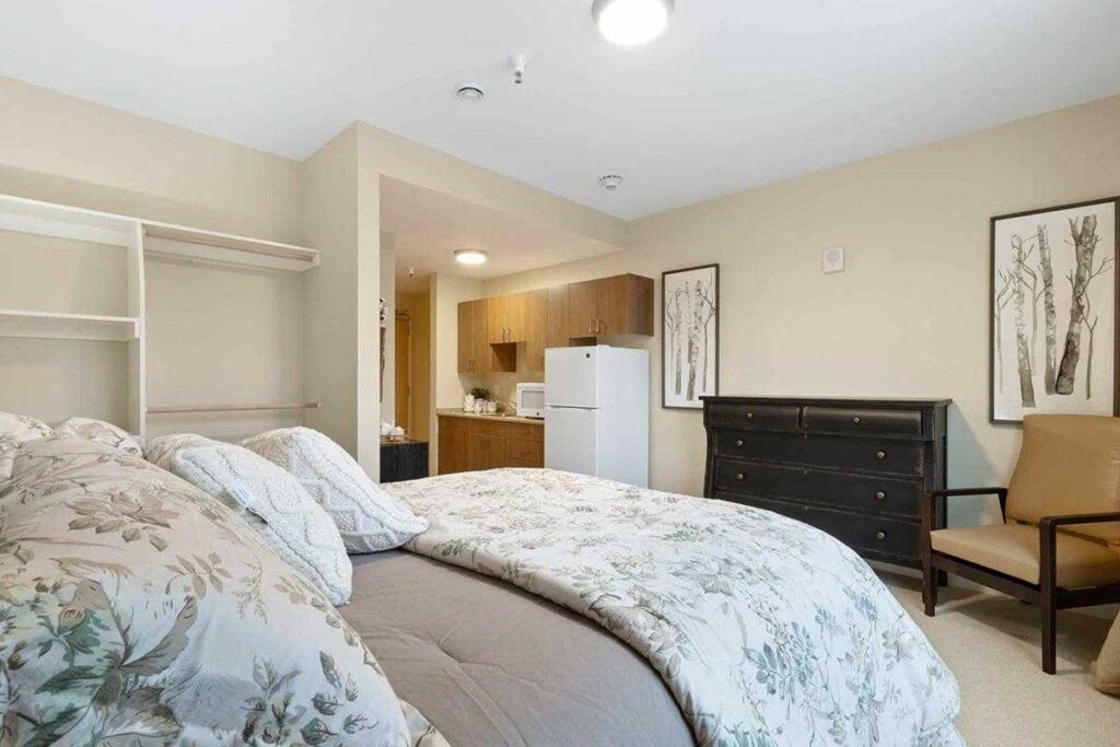 Baxter Senior Living | Studio Apartments in Anchorage